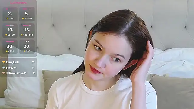 MichelleRoux's cam snapshot