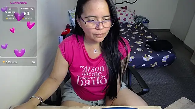 Miss__kendra_'s cam snapshot