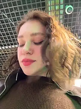 lucy-joy live sex cam