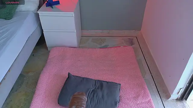 Annavic__'s cam snapshot