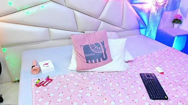 laurettedela_rouse live sex cam