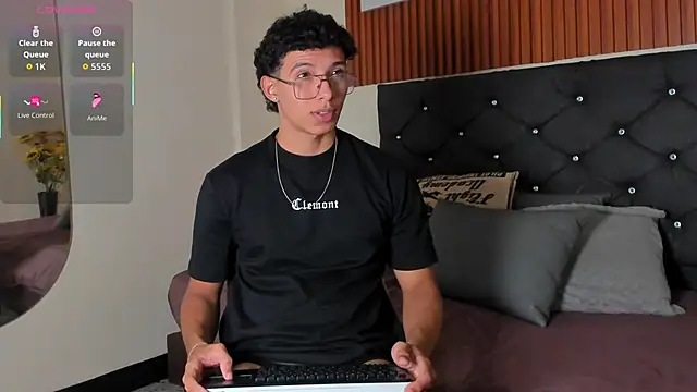 Antoniio_miller live sex cam