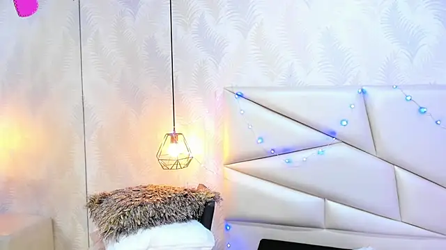 laurettedela_rouse live sex cam