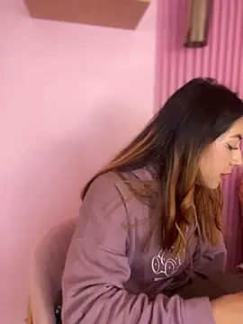 MaddieHunter's cam snapshot