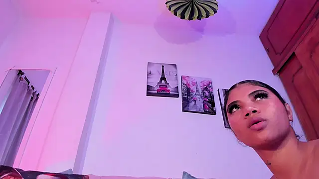 Paulete__W's cam snapshot