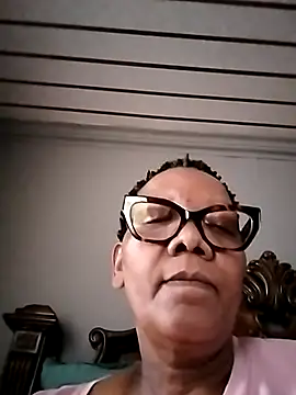 SEXYBOOBSNASS live sex cam