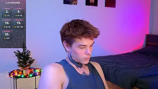 DENIS_HERE's cam snapshot