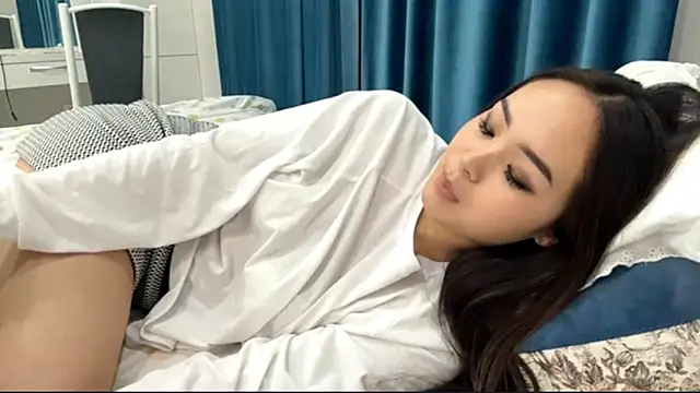 SupremeDividend's cam snapshot