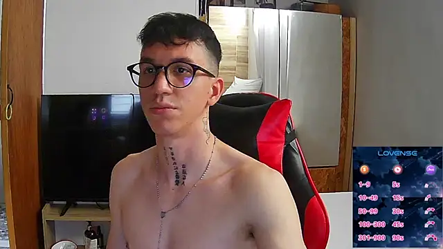 angelicious_'s cam snapshot