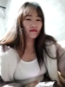 emini-xx's cam snapshot