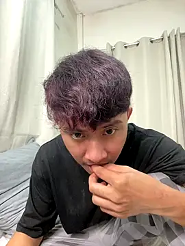 -asiantwink0000-'s cam snapshot