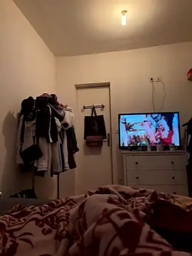 Crevette311's cam snapshot