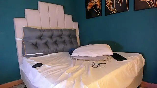 AlessandroDybala's cam snapshot