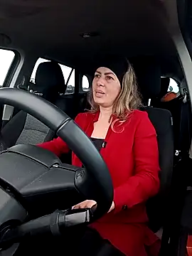 uber_babe's cam snapshot