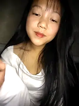 Quynhsumon's cam snapshot