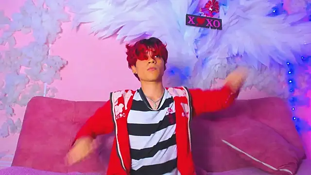 Leo_Glow live sex cam