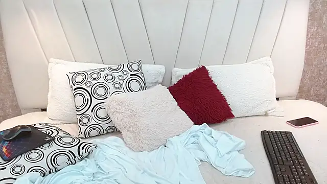 Queen_shanel1 live sex cam