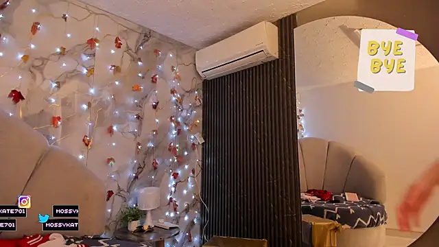 Katemoss70 live sex cam