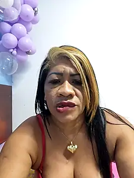 Tocameamor live sex cam