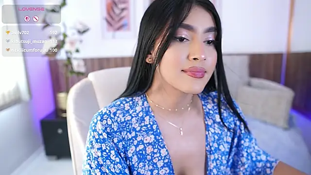 JulesBenett live sex cam