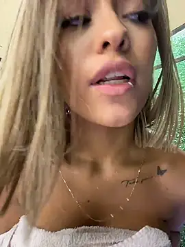 MystiqueXXX live sex cam