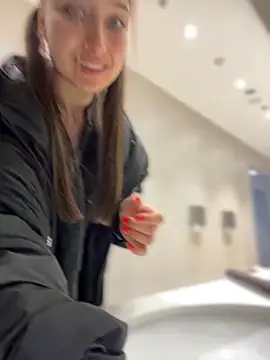 ICrazyOneIRL live sex cam