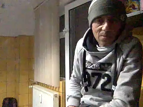 adiluci1's cam snapshot