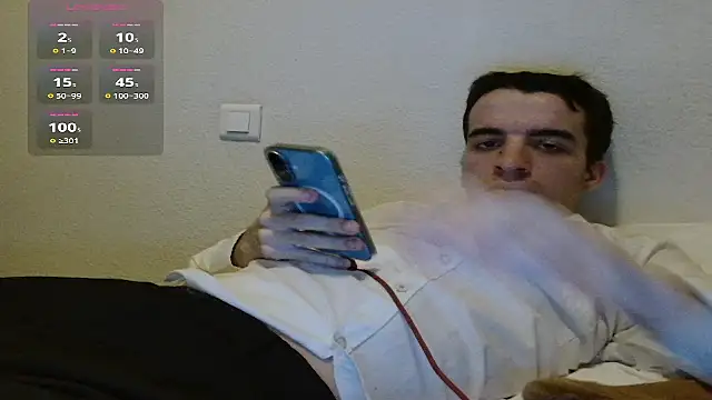 Tombgy07's cam snapshot