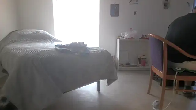 Peachestabby147's cam snapshot