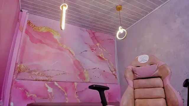 Karla_Cutte_'s cam snapshot