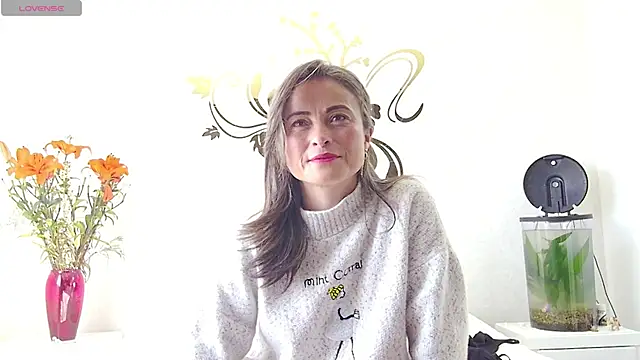 MarcelaFlores live sex cam