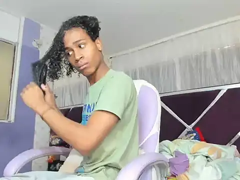 Santy_bigcock_01 live sex cam