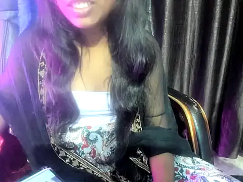 Priya_Sengar's cam snapshot