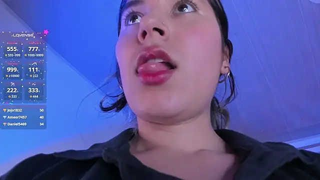 Violet_Blazee live sex cam