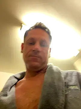 Yourhotboy_42 live sex cam