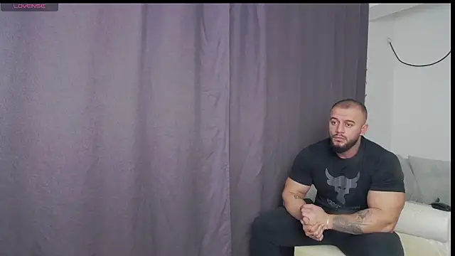 RickyMiami1 live sex cam