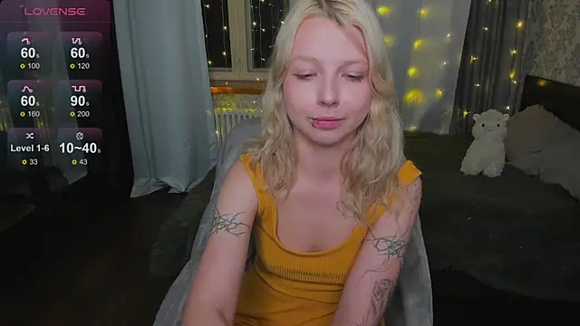 EveLittleSinner's cam snapshot