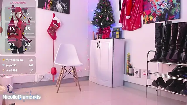 NicolleDiamonds_cg live sex cam
