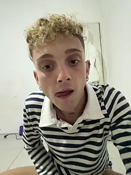 Turkishleo live sex cam