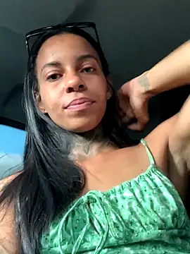 Danniky live sex cam