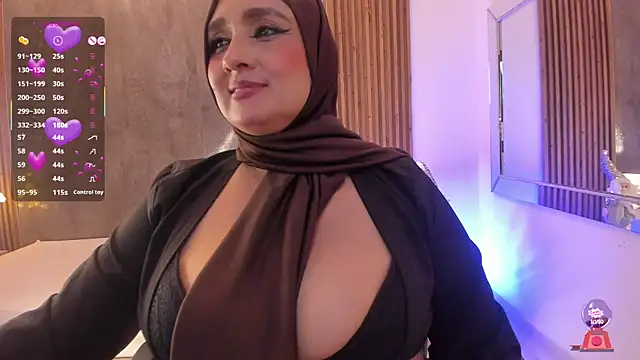 HijabiMilf live sex cam