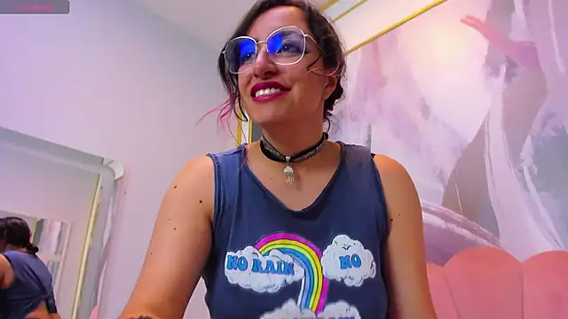 Rozario_Pinceles's cam snapshot