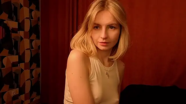 Sunshine_Angell's cam snapshot