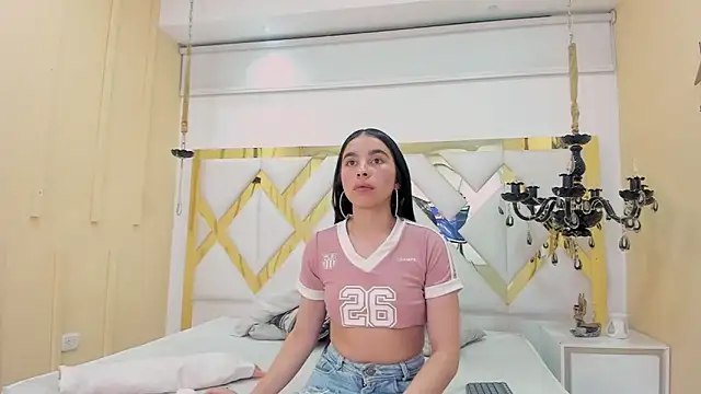 CandySays's cam snapshot