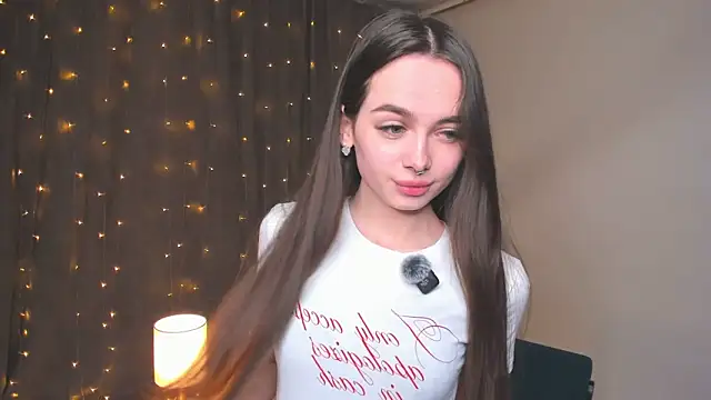 YvonneRobes's cam snapshot