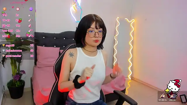 LEAH_TAY's cam snapshot