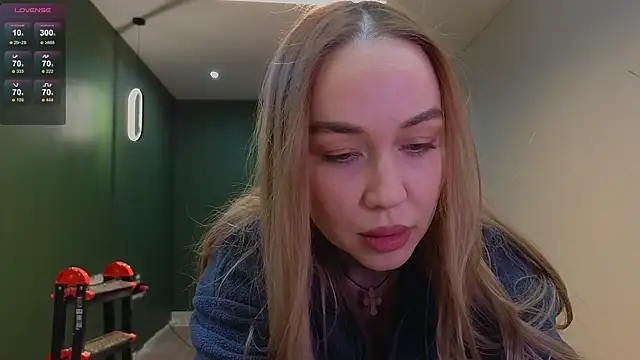 Emili1-'s cam snapshot