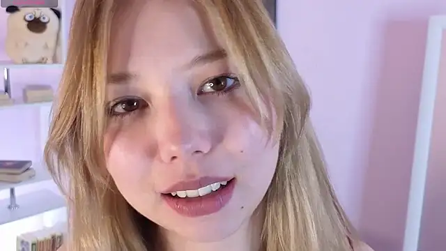 Kim_Northav's cam snapshot