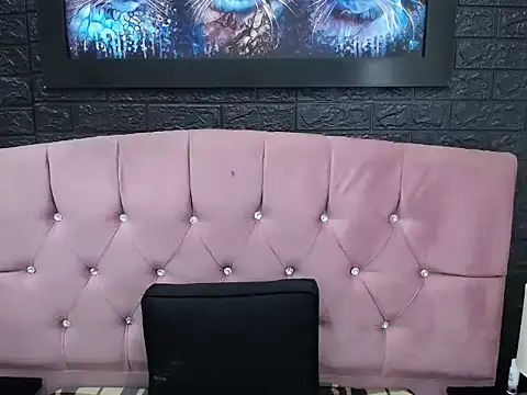 Laia_hott01's cam snapshot