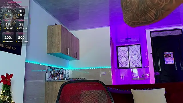 Taylor_John live sex cam